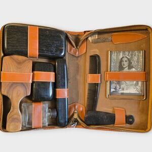 Vintage Mens Travel Grooming Kit Genuine Leather Case